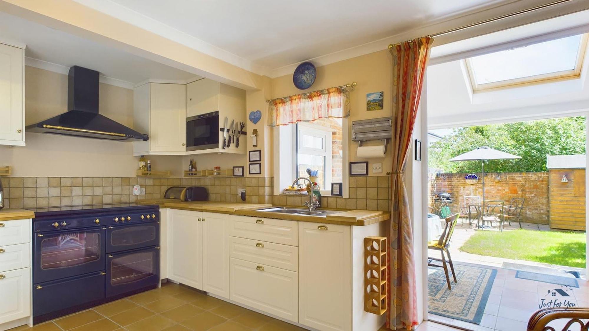 Anchor Down Cottage The Perfect Seaside Retreat Sleeps 4 Beach 2 Mins Ryde  Exterior photo
